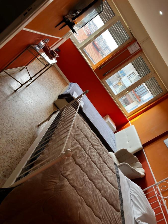 B&B Centralstationhouse Nápoly Kültér fotó